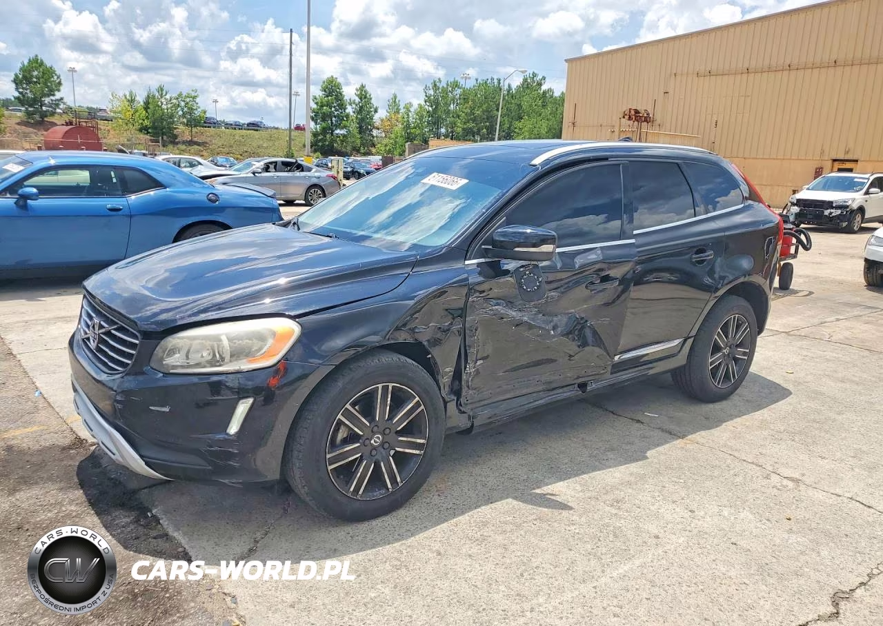 2017 Volvo Xc60 T5 Dynamic VIN:YV440MDR5H2026785 - 1