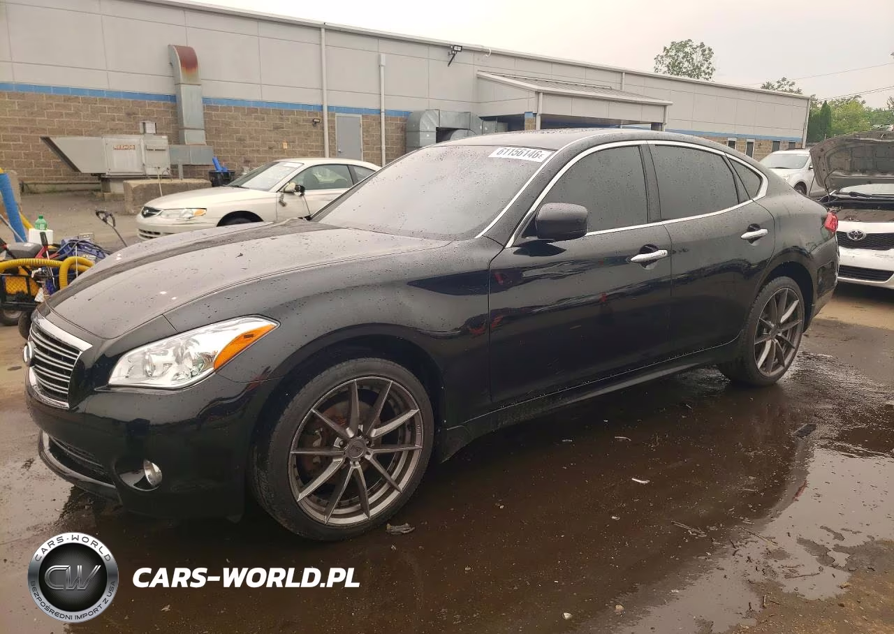 2011 Infiniti M37 X