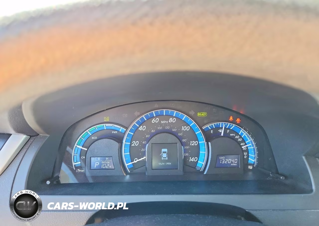 2014 Toyota Camry Hybrid Le VIN:4T1BD1FK7EU103374 - 9