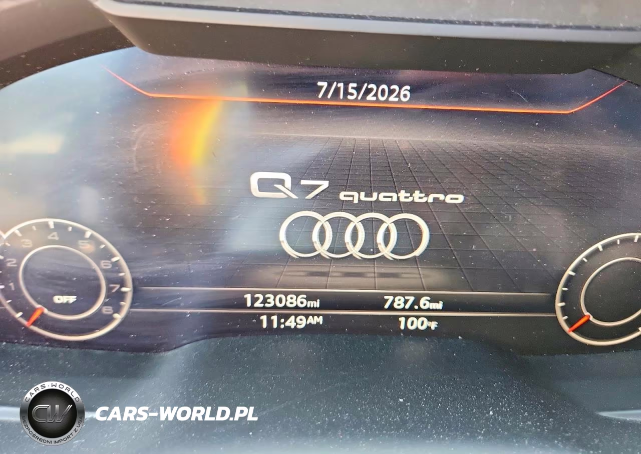 2017 Audi Q7 Premium Plus VIN:WA1LAAF73HD049308 - 9