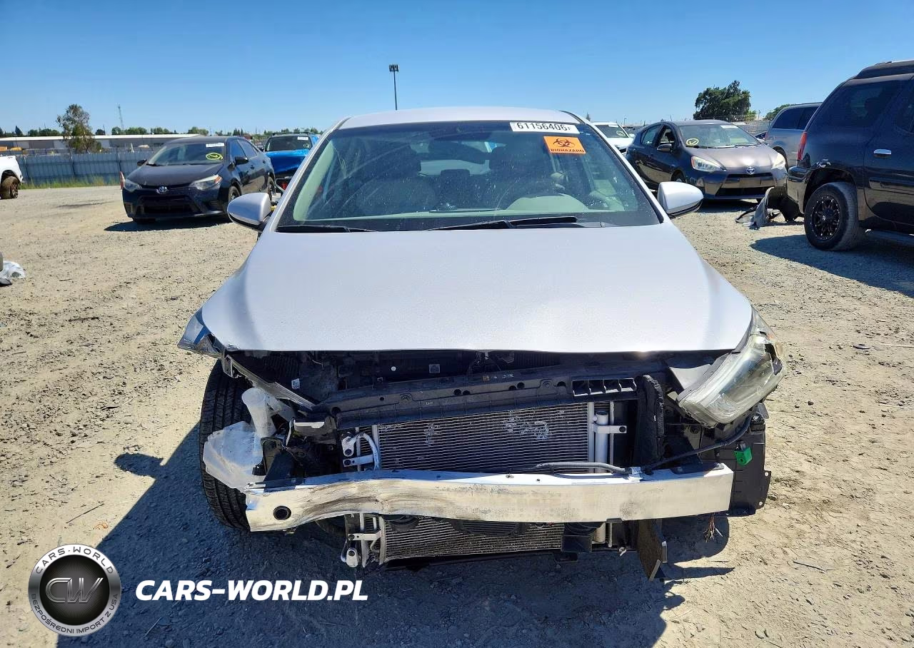 2017 Hyundai Ioniq Blue VIN:KMHC65LC9HU057277 - 5