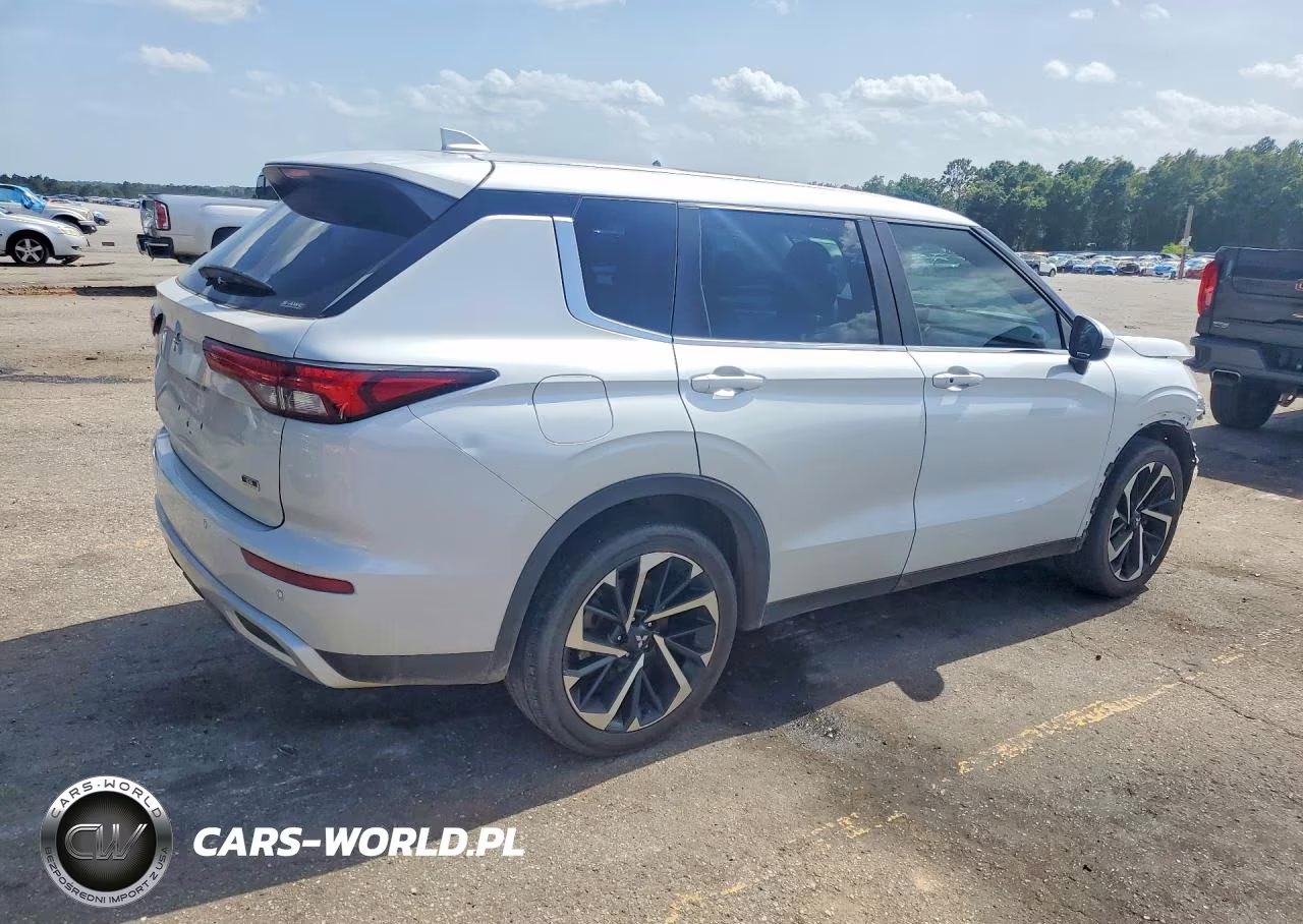 2022 Mitsubishi Outlander Se VIN:JA4J4UA8XNZ005496 - 3