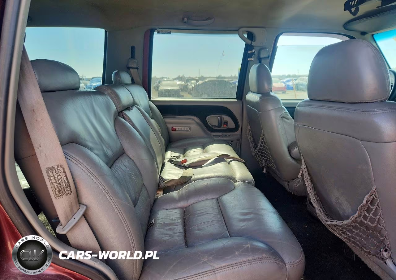 1996 Chevrolet Tahoe K1500 VIN:1GNEK13R4TJ338023 - 10