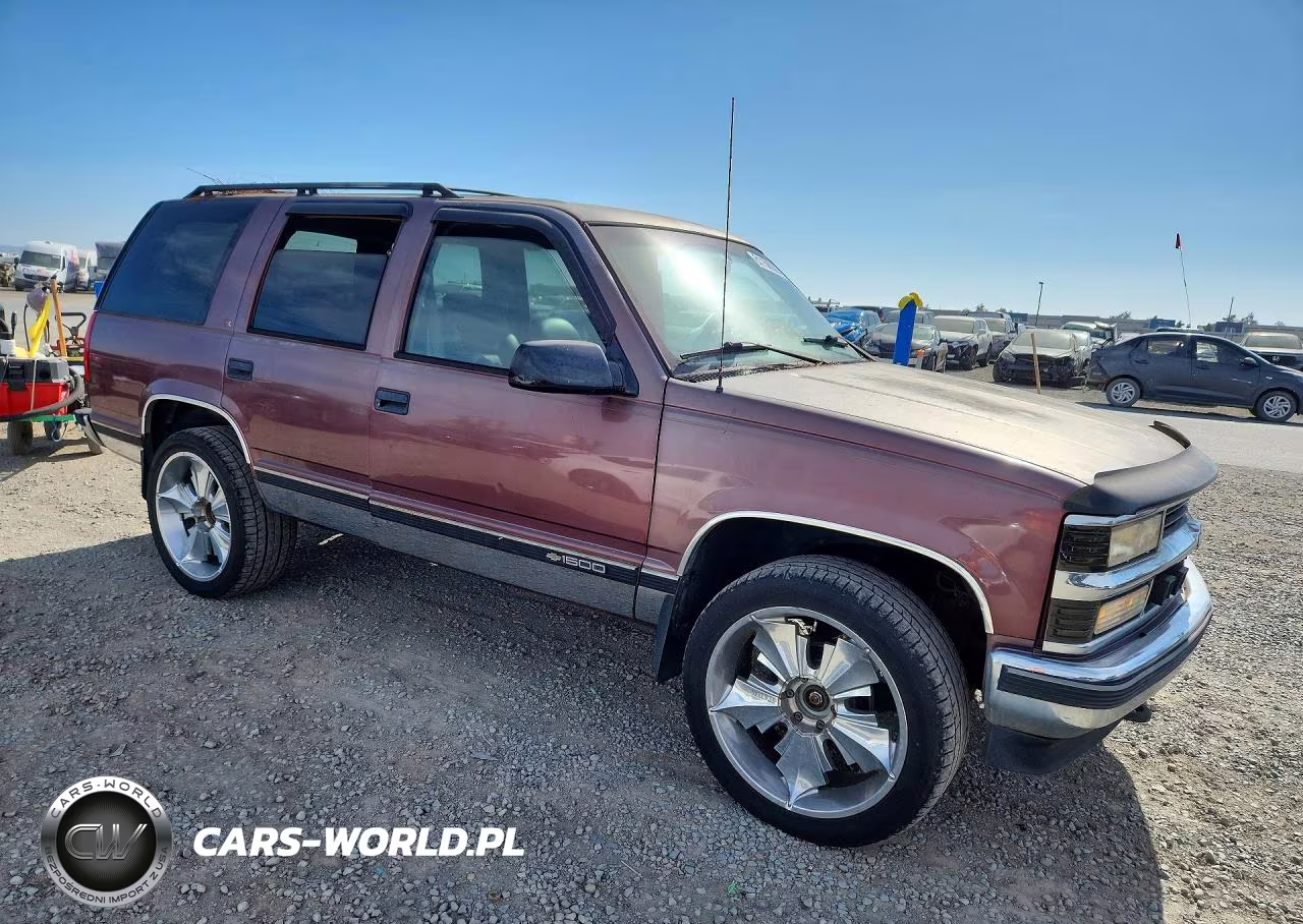 1996 Chevrolet Tahoe K1500 VIN:1GNEK13R4TJ338023 - 4
