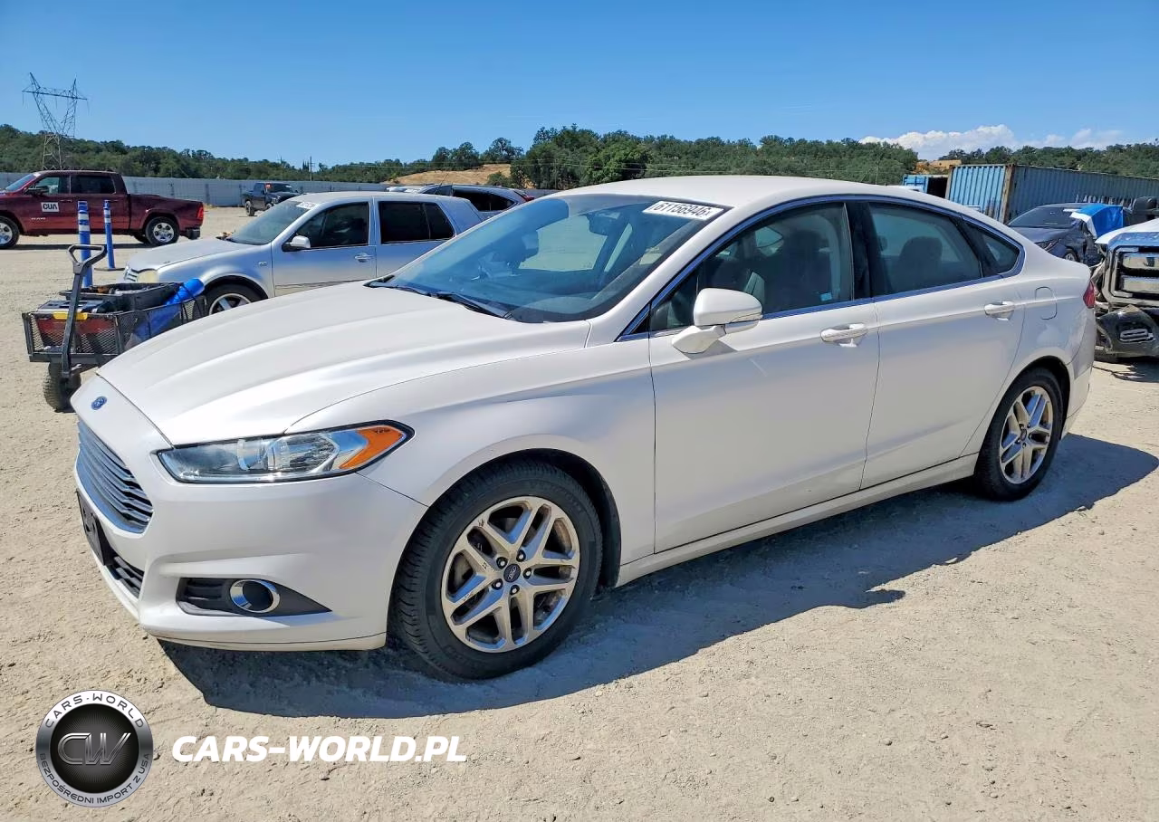 2015 Ford Fusion Se – zdjęcie 1 z 12