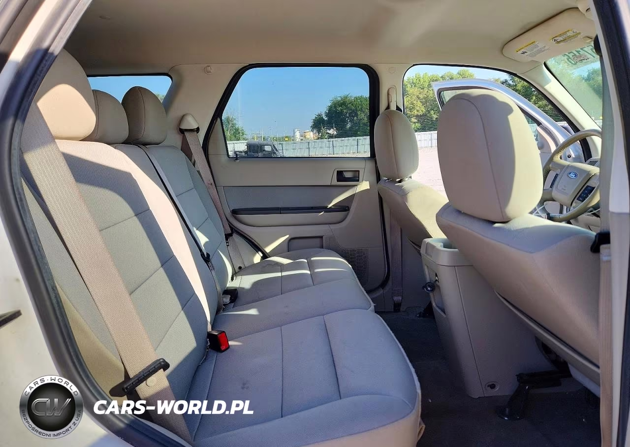 2012 Ford Escape Xlt VIN:1FMCU0DG1CKC84994 - 11