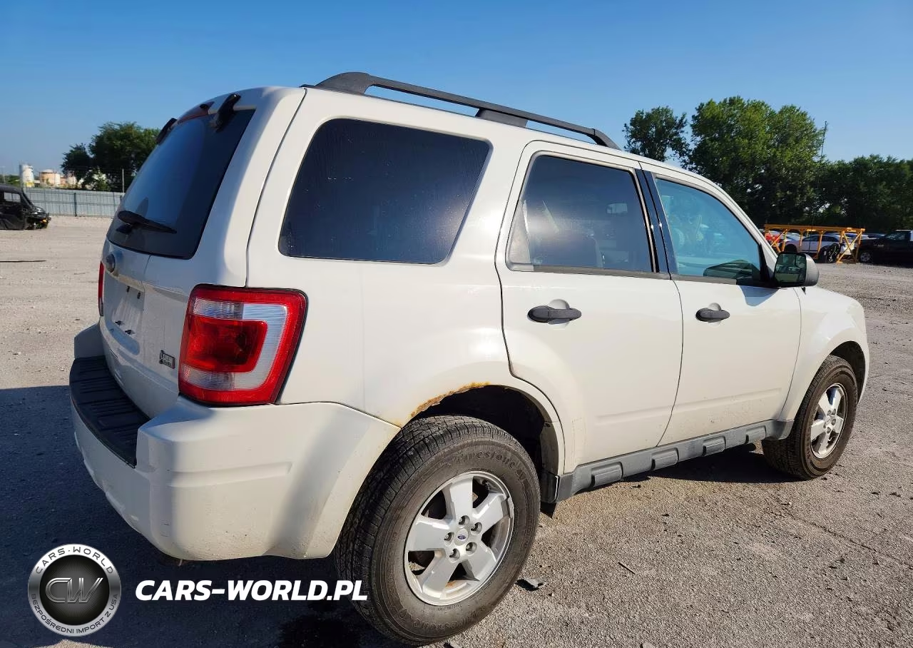 2012 Ford Escape Xlt VIN:1FMCU0DG1CKC84994 - 3