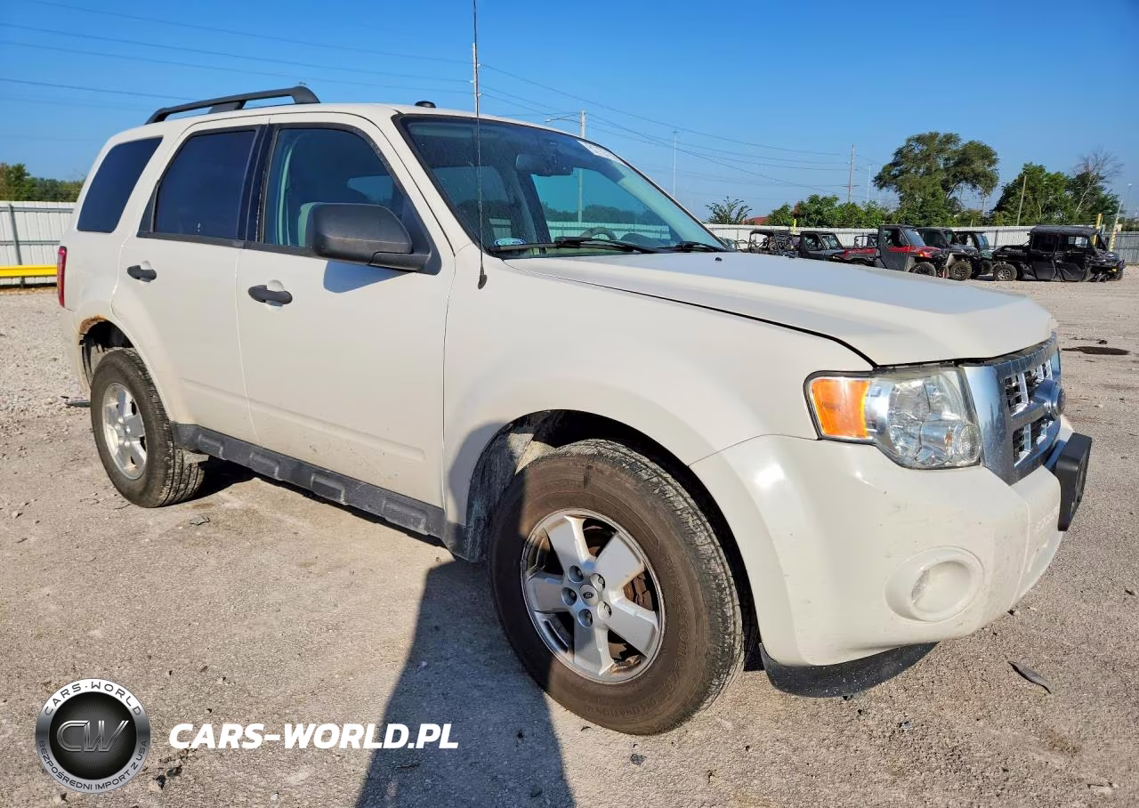 2012 Ford Escape Xlt VIN:1FMCU0DG1CKC84994 - 4