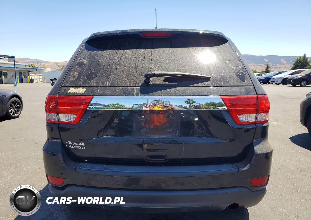 2012 Jeep Grand Cherokee Laredo VIN:1C4RJFAGXCC346255 - 6