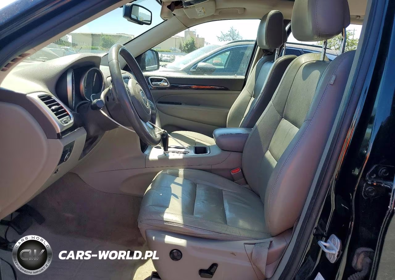 2012 Jeep Grand Cherokee Laredo VIN:1C4RJFAGXCC346255 - 7