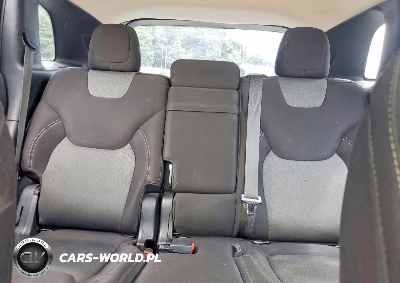 2014 Jeep Cherokee Sport VIN:1C4PJLAB5EW232109 - 10