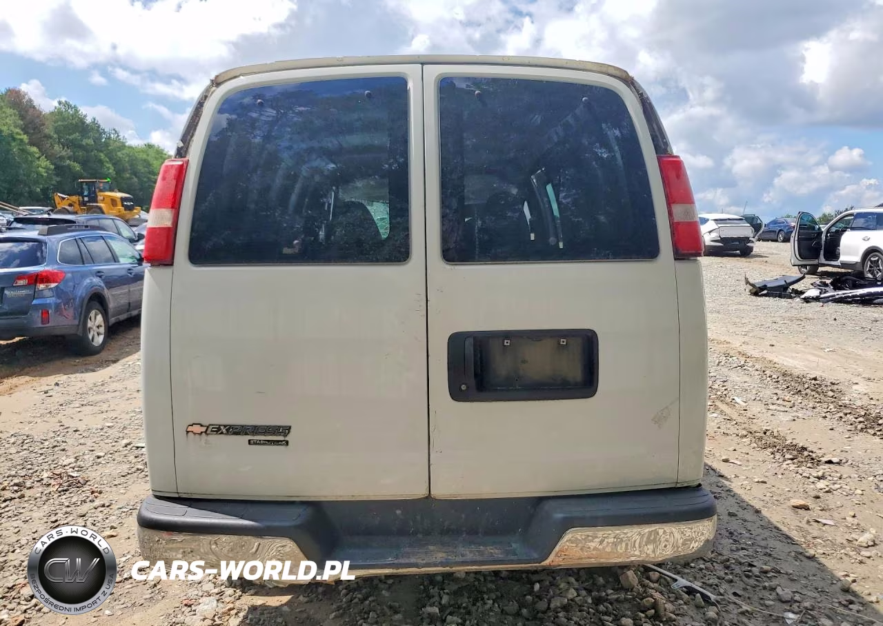 2012 Chevrolet Express 2500 Cargo Delivery Van VIN:1GCWGFCA5C1191748 - 6