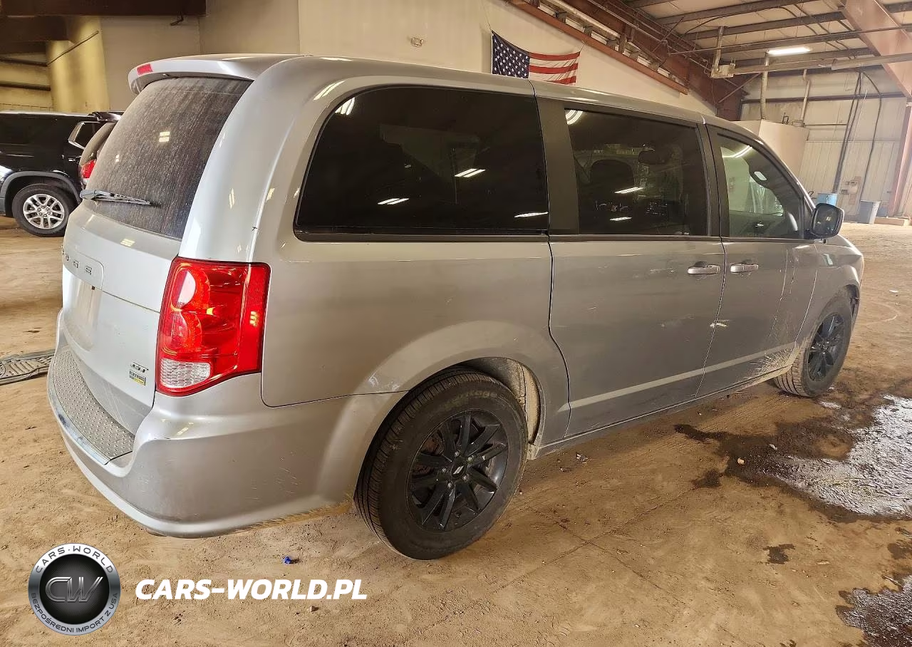 2019 Dodge Grand Caravan Gt VIN:2C4RDGEG1KR689517 - 3