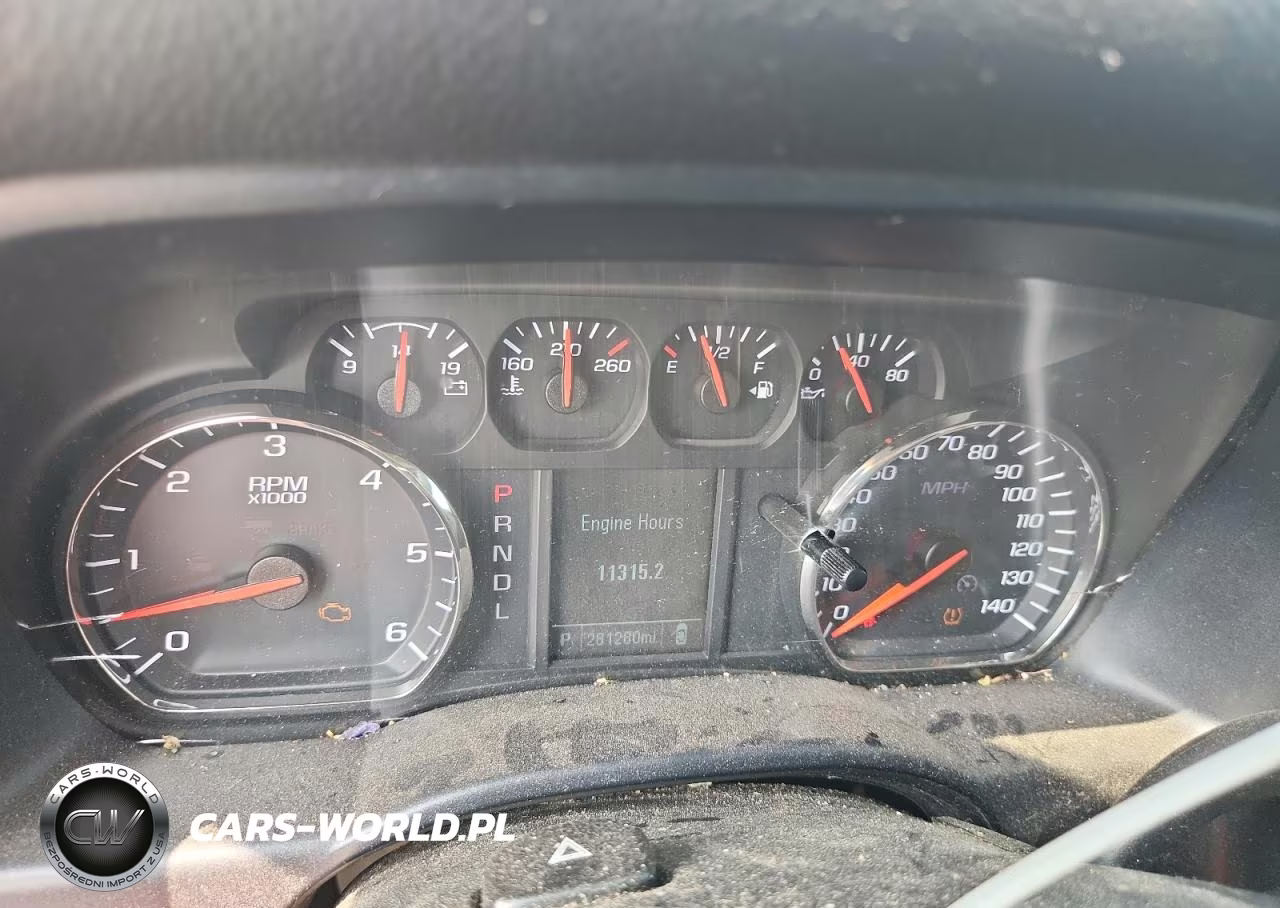 2018 Chevrolet Silverado K1500 VIN:1GCVKNEC2JZ281067 - 9