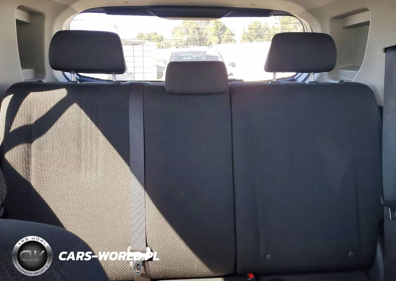 2010 Toyota Scion Xb VIN:JTLZE4FE8A1114198 - 10