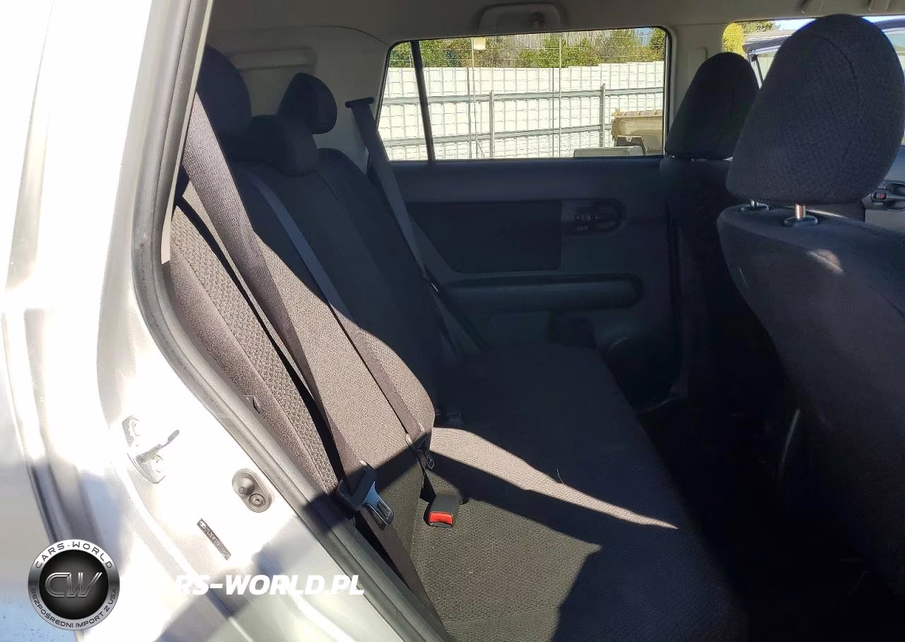 2010 Toyota Scion Xb VIN:JTLZE4FE8A1114198 - 11
