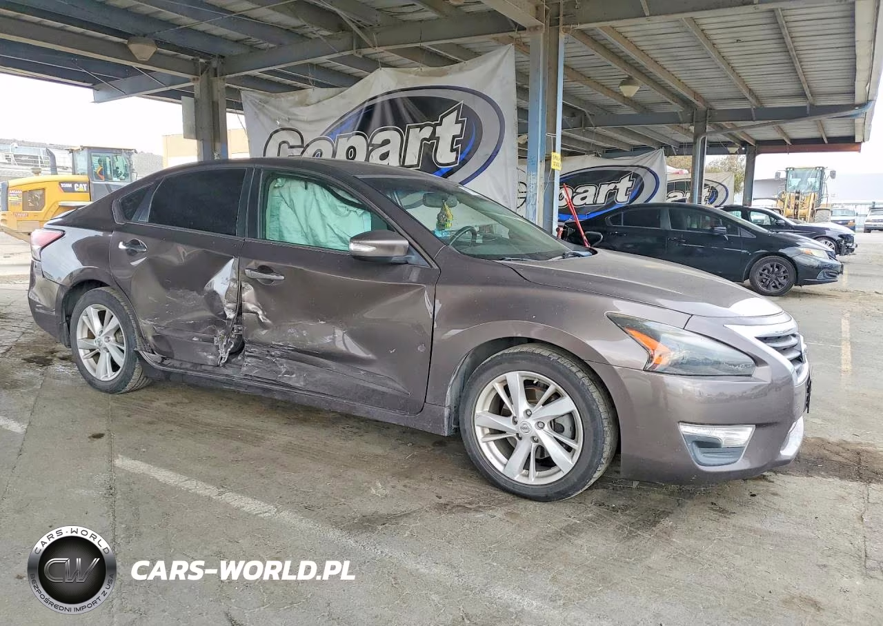 2014 Nissan Altima 2.5 VIN:1N4AL3AP2EC204819 - 4