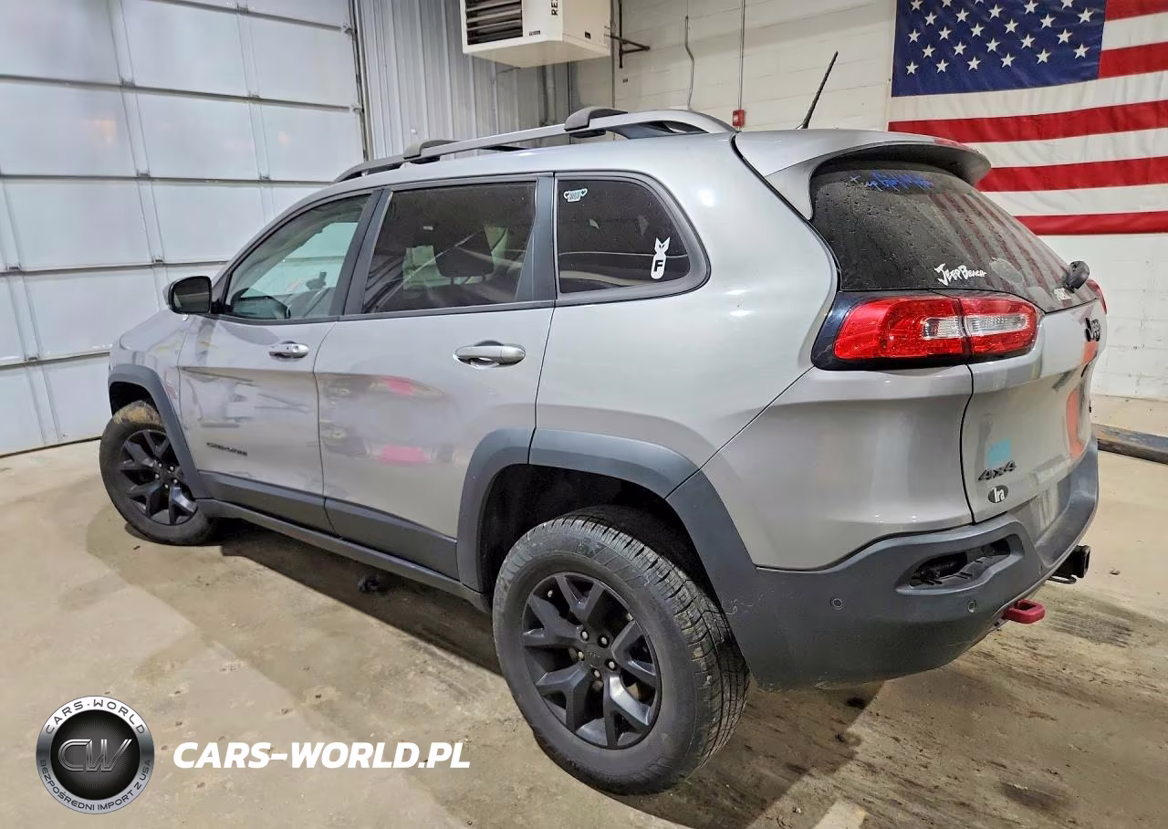 2015 Jeep Cherokee Trailhawk VIN:1C4PJMBSXFW661252 - 2