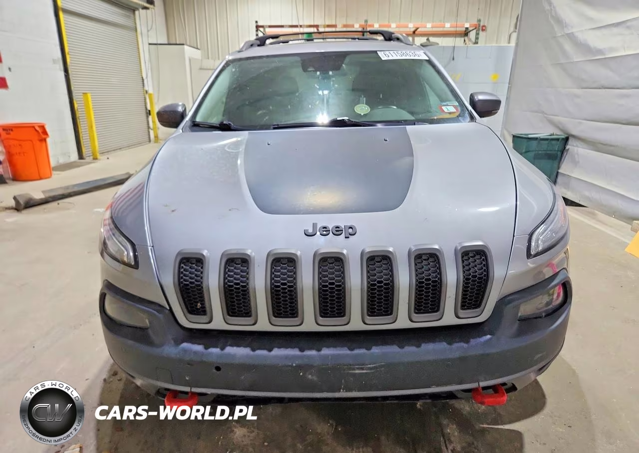 2015 Jeep Cherokee Trailhawk VIN:1C4PJMBSXFW661252 - 5