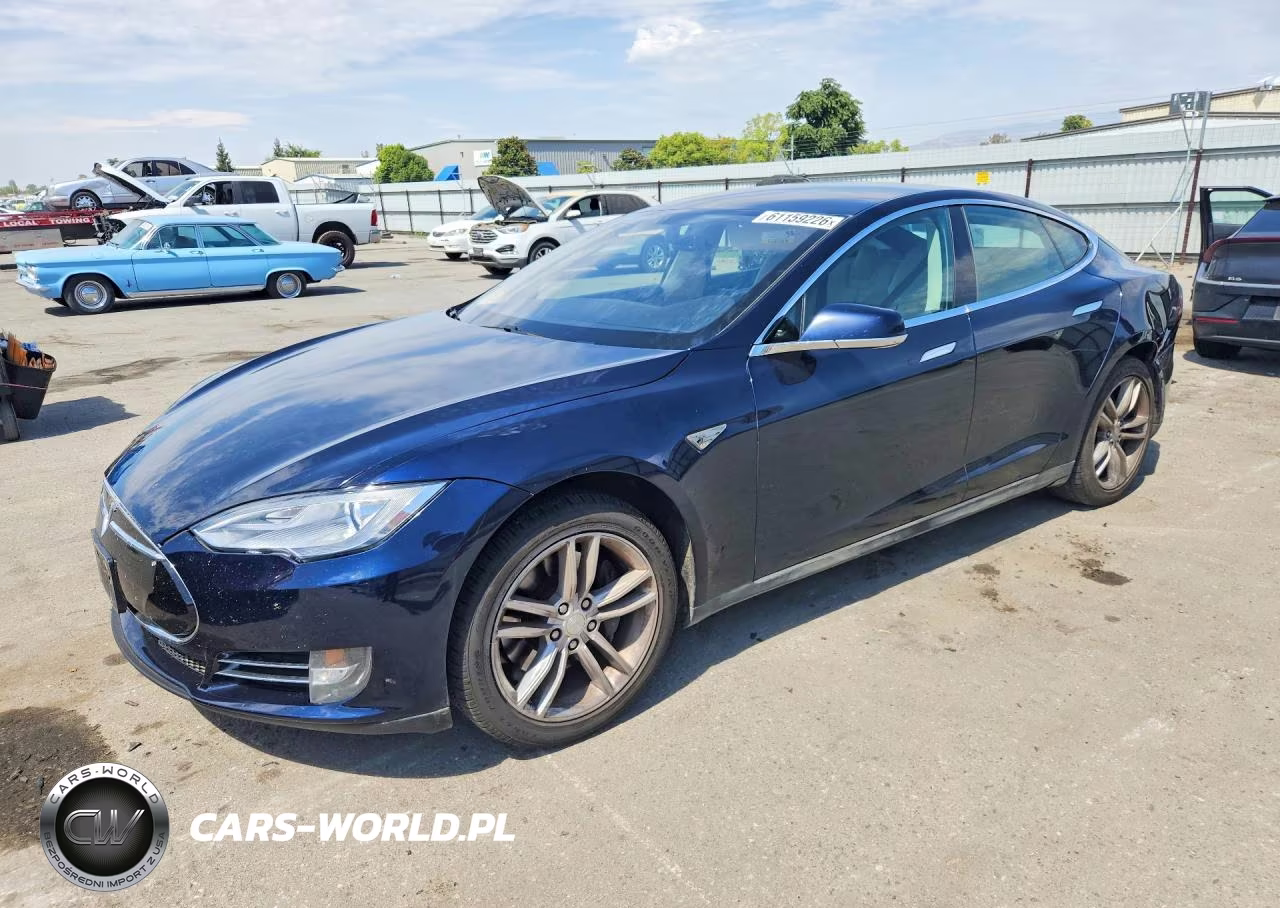 2013 Tesla Model S