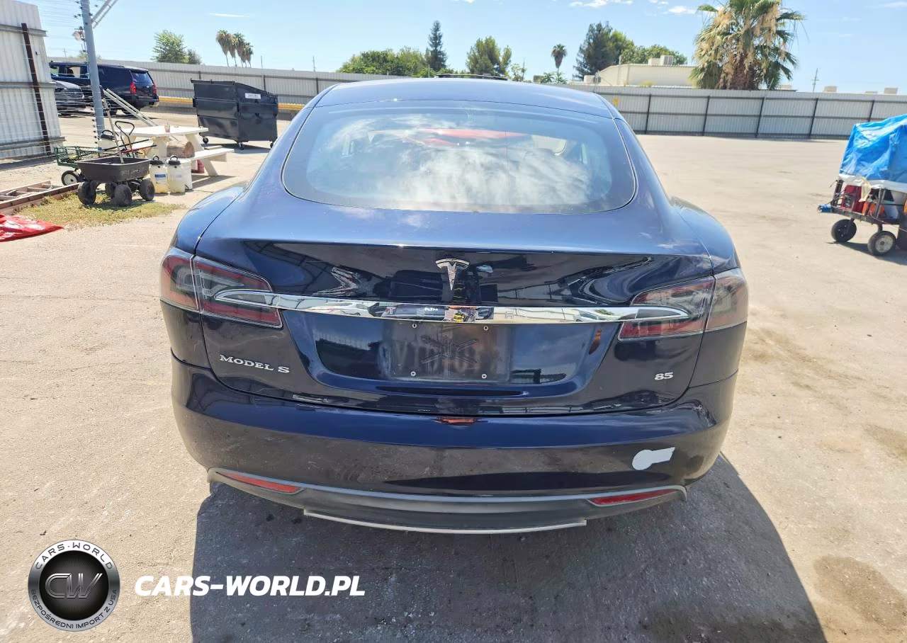 2013 Tesla Model S VIN:5YJSA1DN9DFP07977 - 6
