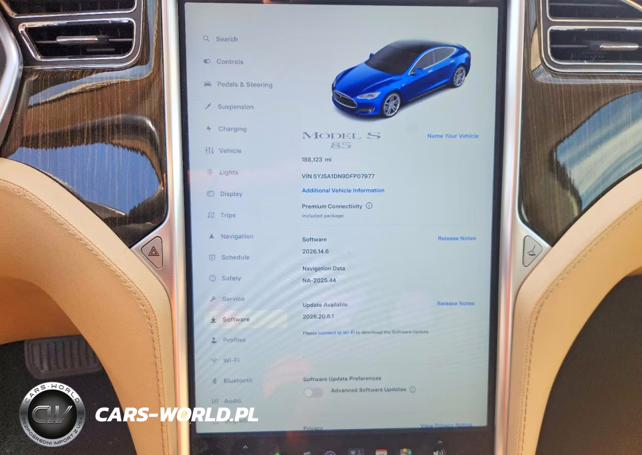 2013 Tesla Model S VIN:5YJSA1DN9DFP07977 - 9