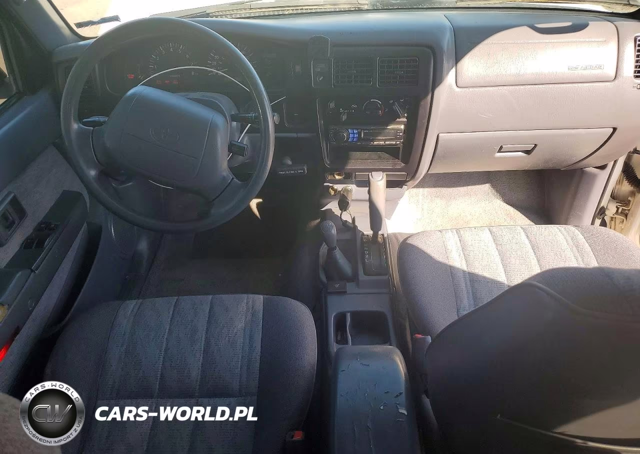 1999 Toyota Tacoma Xtracab VIN:4TAWN72NXXZ572515 - 8