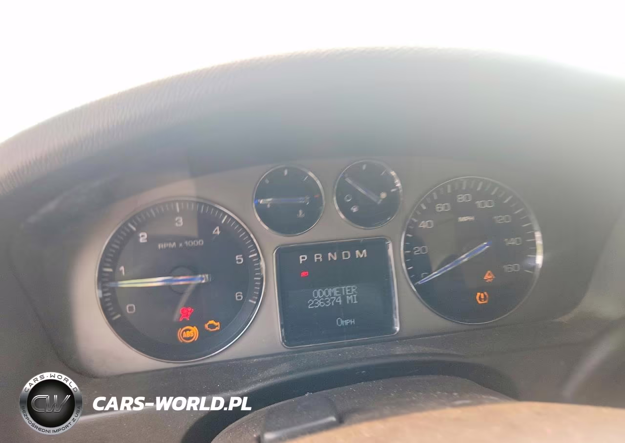 2007 Cadillac Escalade Esv VIN:1GYFK66827R335653 - 9