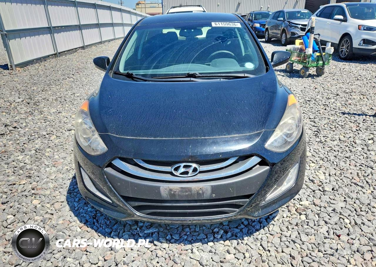 2013 Hyundai Elantra Gt Base VIN:KMHD35LE6DU123793 - 5