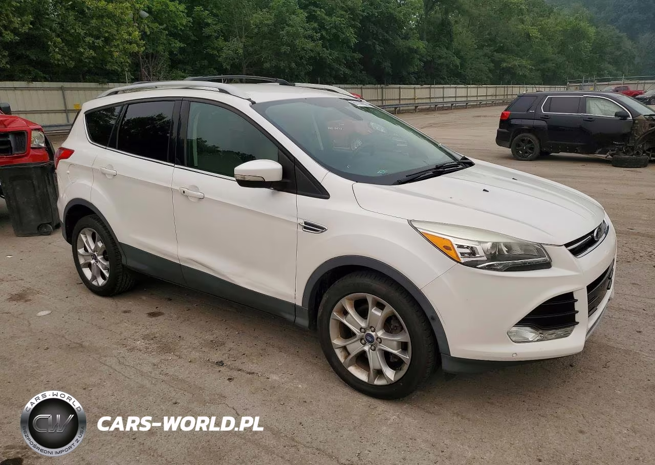 2015 Ford Escape Titanium VIN:1FMCU9JX4FUA89215 - 4