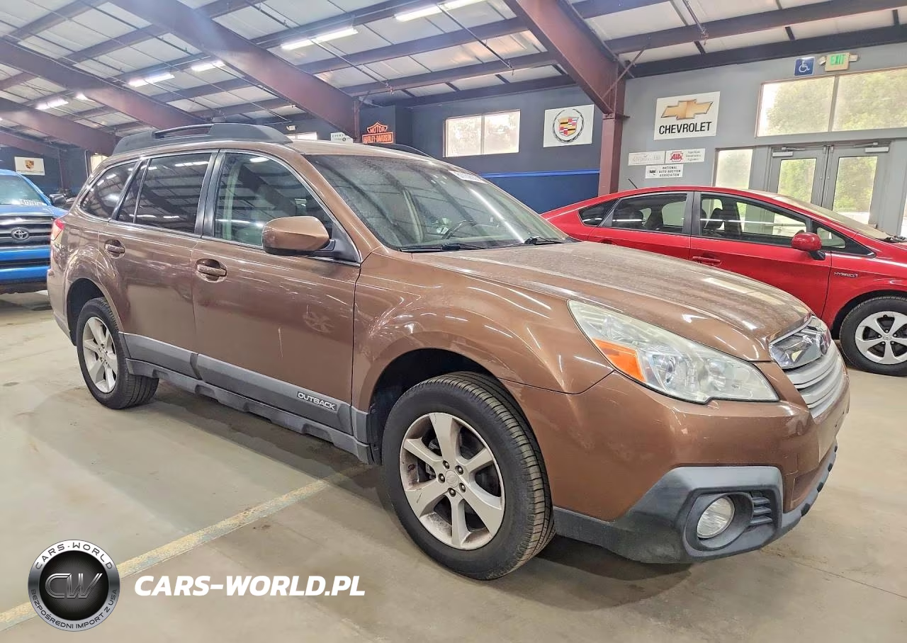 2013 Subaru Outback 2.5I Premium VIN:4S4BRBCC9D3312589 - 4