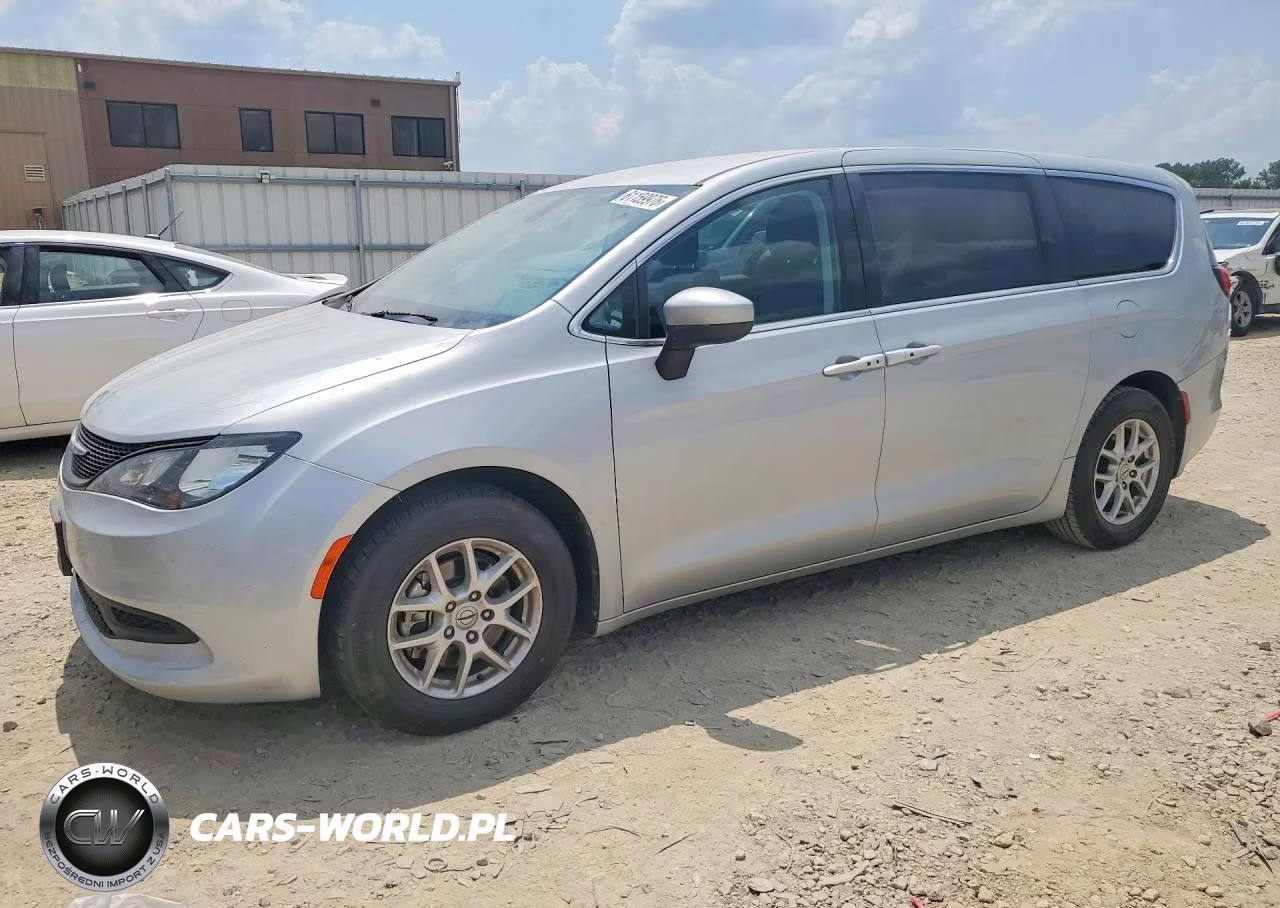 2022 Chrysler Voyager Lx VIN:2C4RC1CG3NR215821 - 1