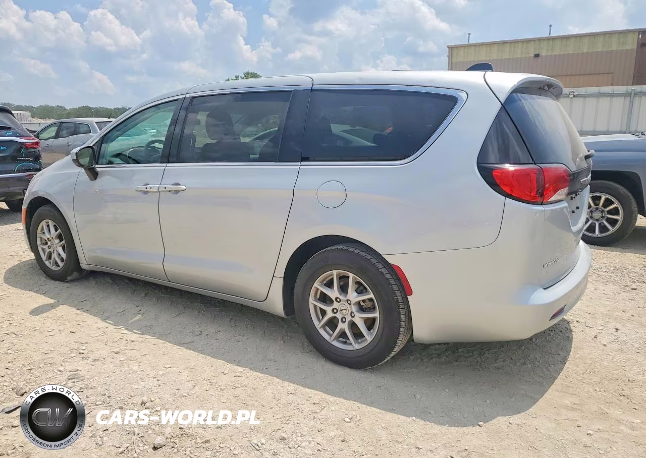 2022 Chrysler Voyager Lx VIN:2C4RC1CG3NR215821 - 2