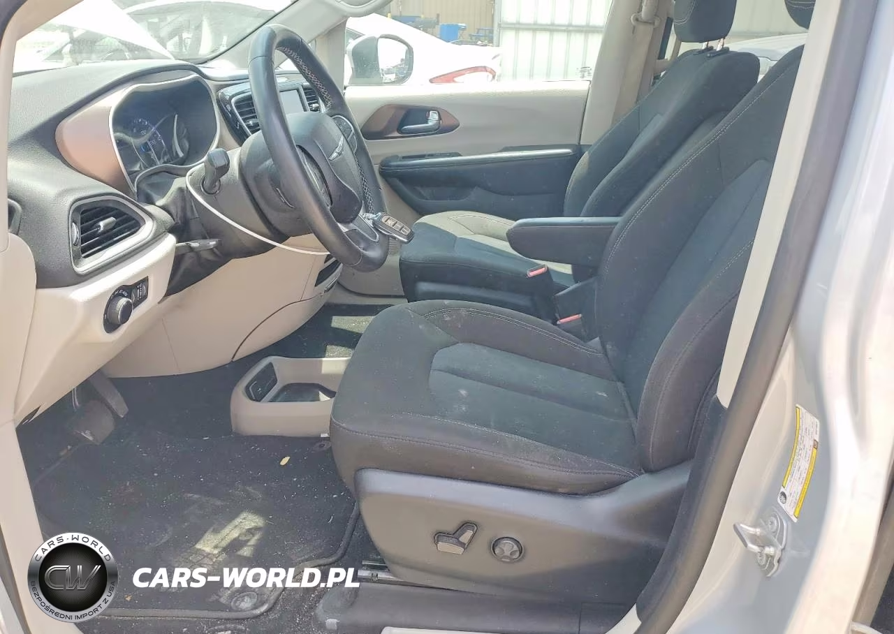 2022 Chrysler Voyager Lx VIN:2C4RC1CG3NR215821 - 7