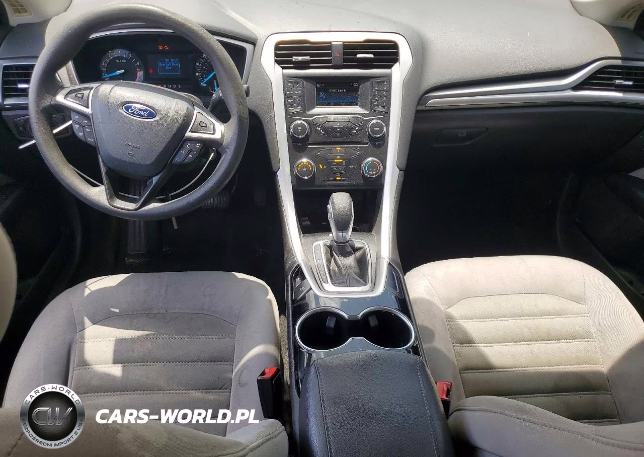 2015 Ford Fusion S VIN:3FA6P0G74FR101355 - 8