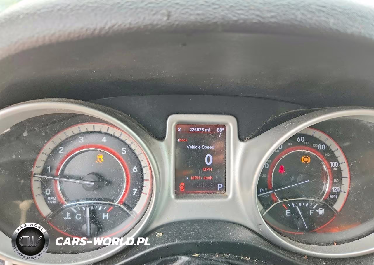 2012 Dodge Journey Sxt VIN:3C4PDCBG5CT395833 - 9