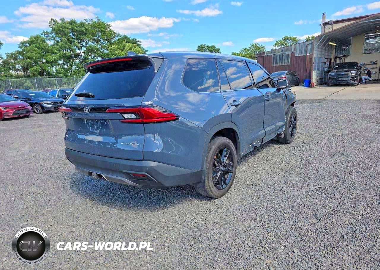 2024 Toyota Grand Highlander Platinum VIN:5TDAAAB53RS033665 - 4