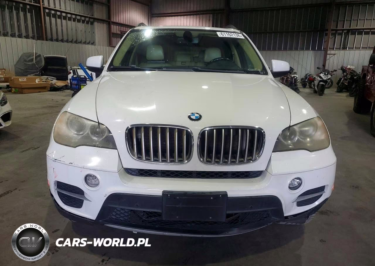 2013 BMW X5 xDrive35I VIN:5UXZV4C56D0B17404 - 5