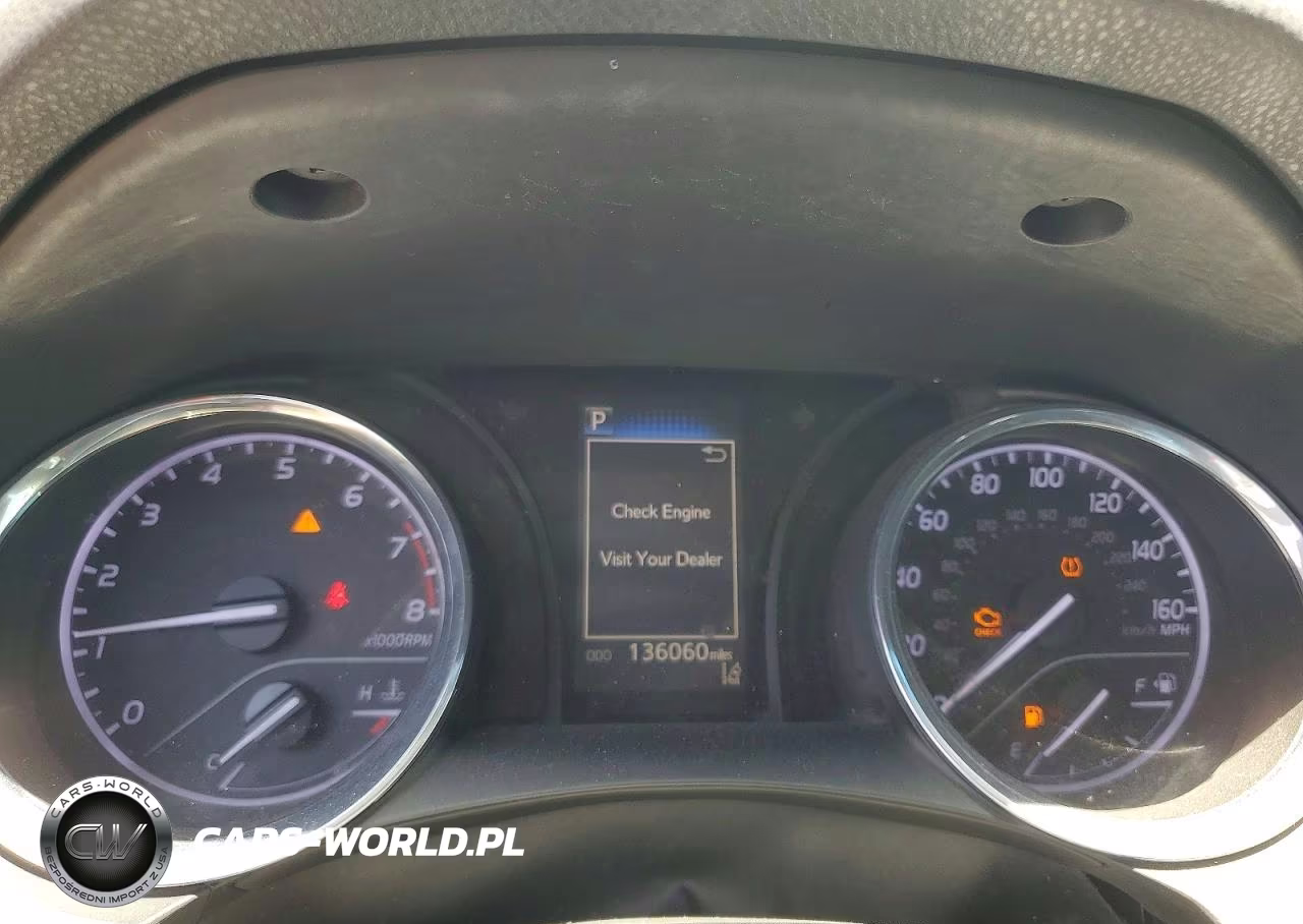 2018 Toyota Camry Le VIN:4T1B11HK8JU150445 - 9