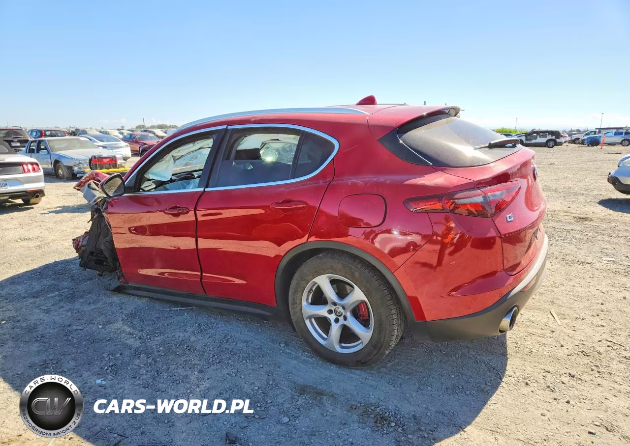 2018 Alfa Romeo Stelvio VIN:ZASFAKAN8J7B88506 - 2