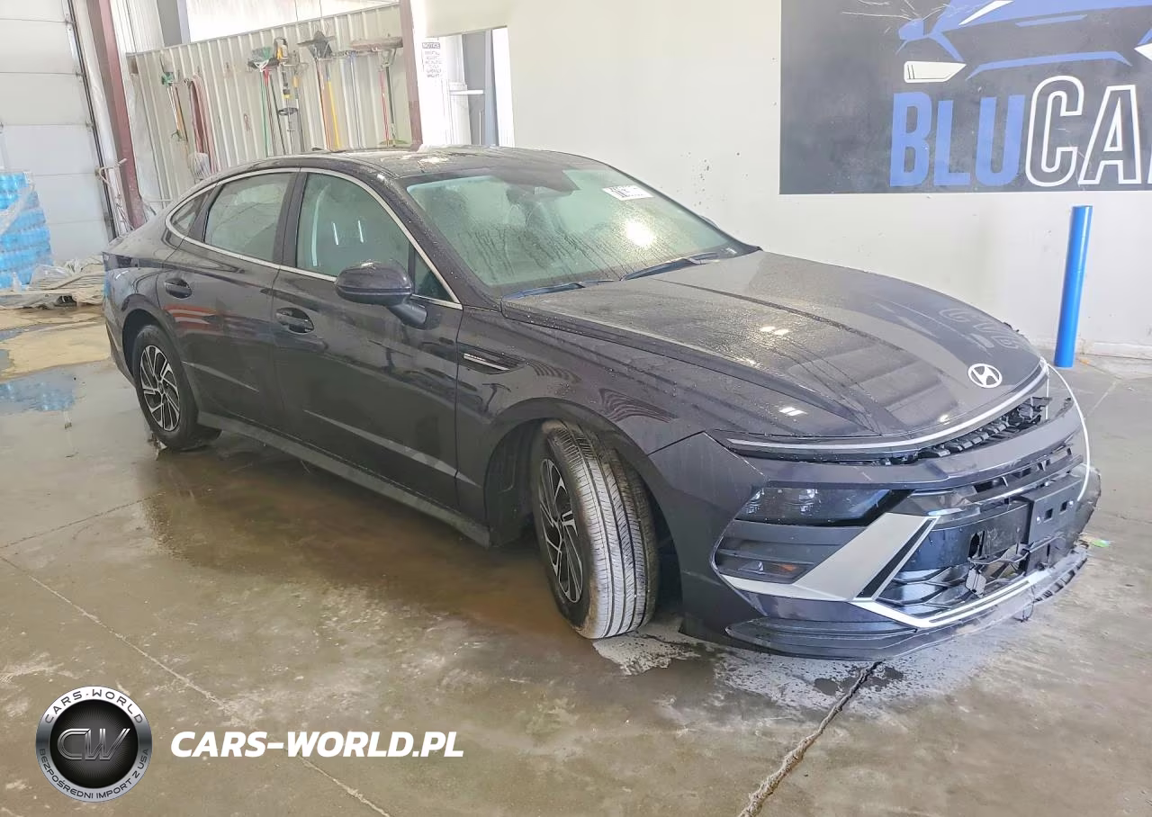 2026 Hyundai Sonata Hybrid Blue VIN:KMHL24JJ8TA170686 - 4