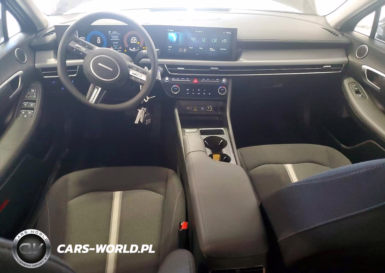 2026 Hyundai Sonata Hybrid Blue VIN:KMHL24JJ8TA170686 - 8