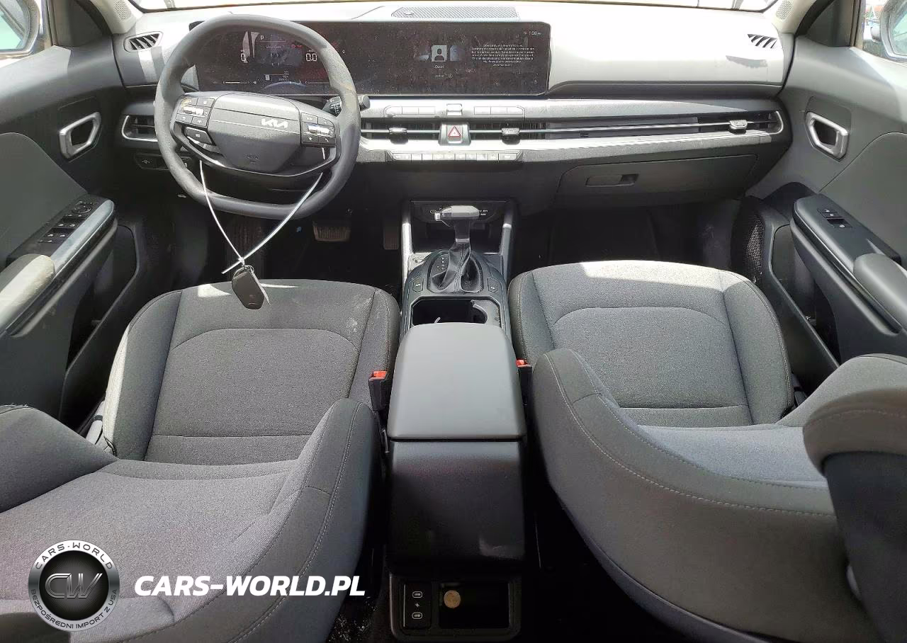 2025 Kia K4 Lxs VIN:3KPFT4DE4SE066415 - 8