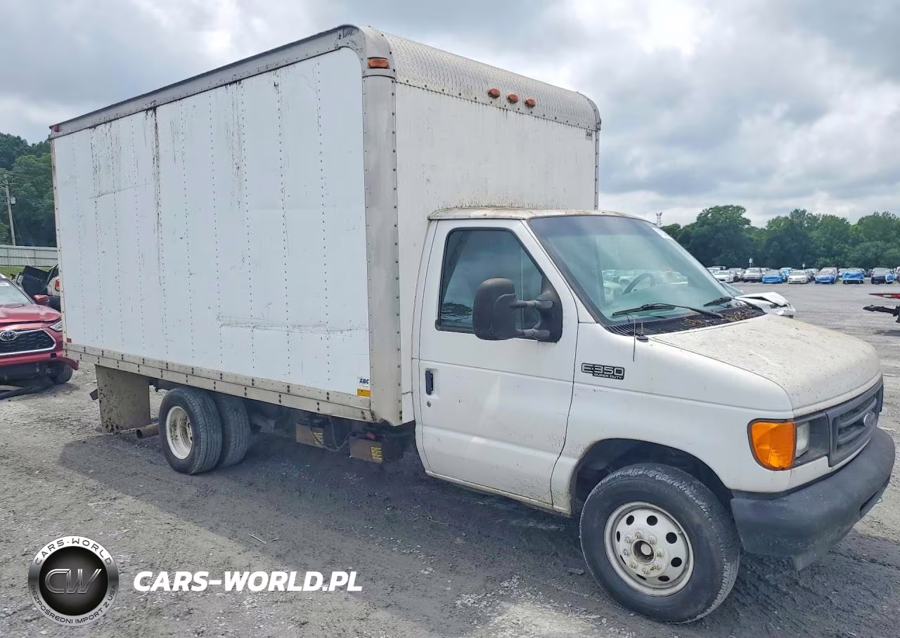 2004 Ford Econoline E350 Super Duty Cutaway Van VIN:1FDWE35P64HA85755 - 4