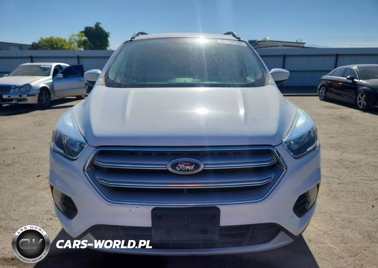 2018 Ford Escape Se VIN:1FMCU9GD1JUD38513 - 5
