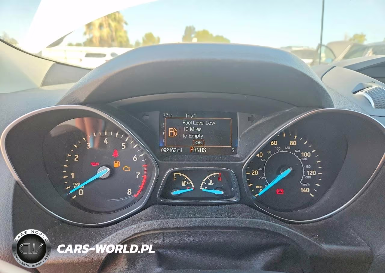 2018 Ford Escape Se VIN:1FMCU9GD1JUD38513 - 9