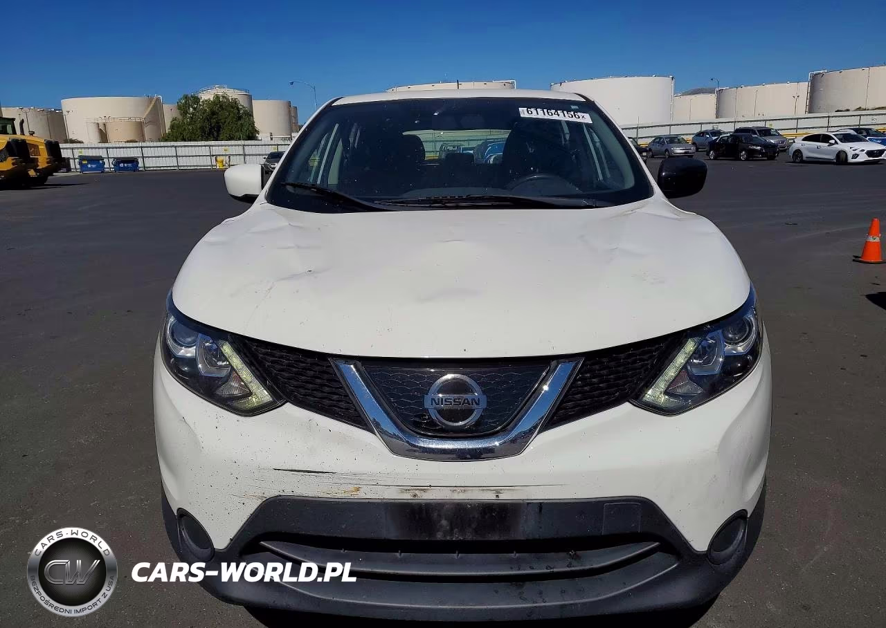 2018 Nissan Rogue Sport S VIN:JN1BJ1CP8JW192757 - 5