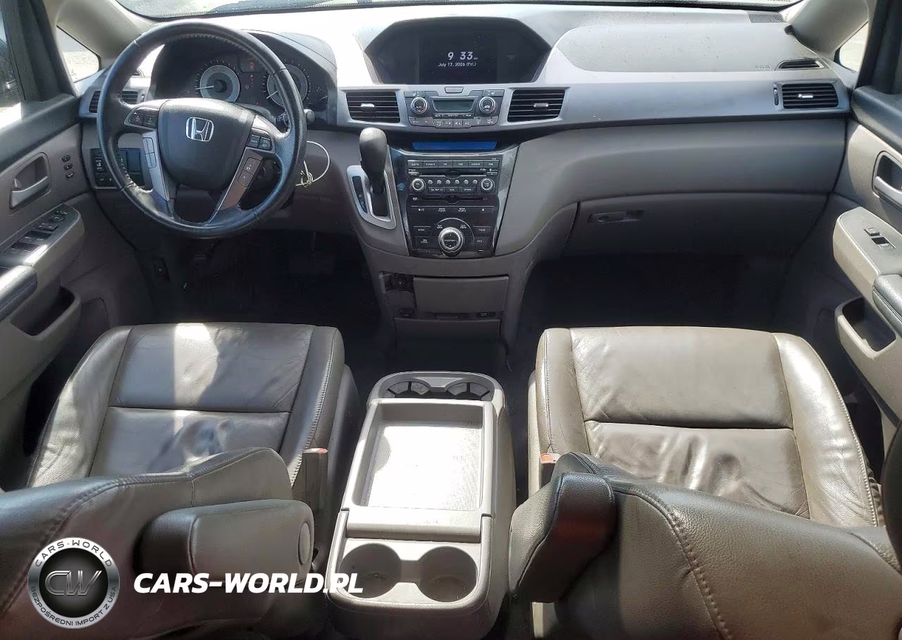 2013 Honda Odyssey Touring VIN:5FNRL5H98DB046570 - 8