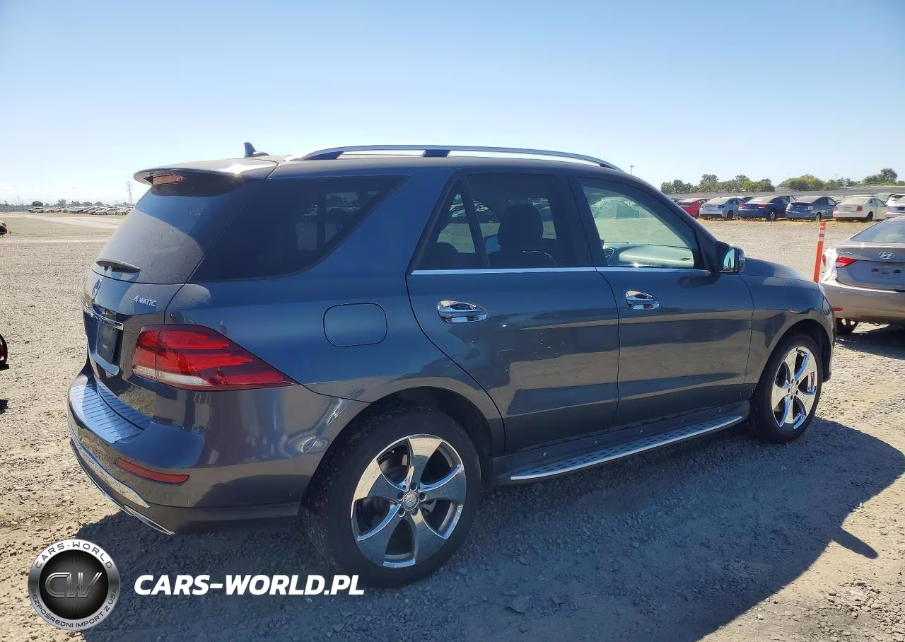 2016 Mercedes-Benz Gle 350 4Matic VIN:4JGDA5HB5GA733386 - 3