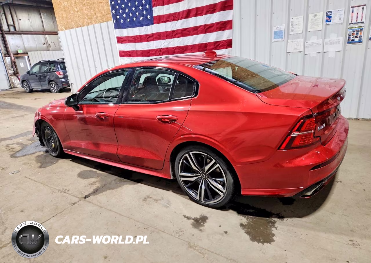 2019 Volvo S60 T6 R-Design VIN:7JRA22TM0KG000598 - 2